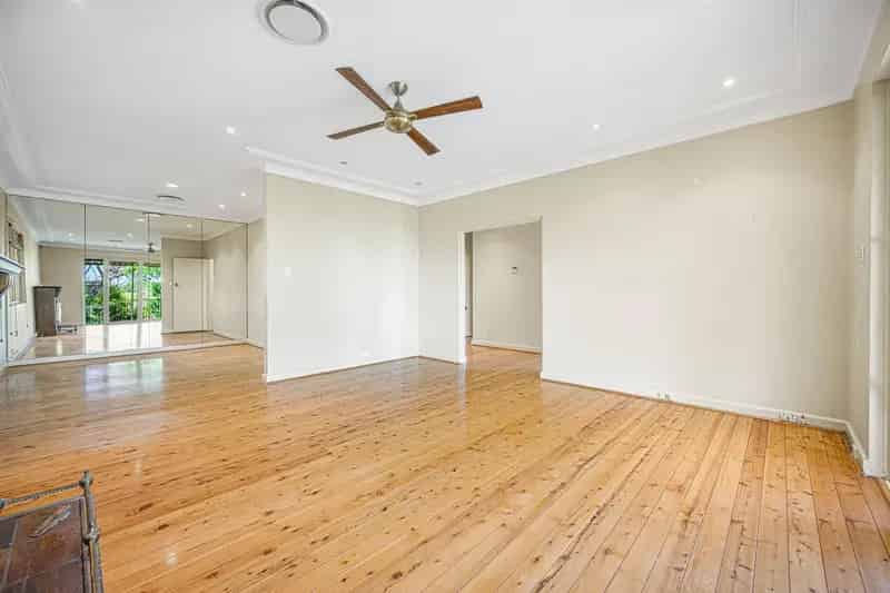 Real Estate For Lease - 87 Abingdon Road - Roseville , NSW