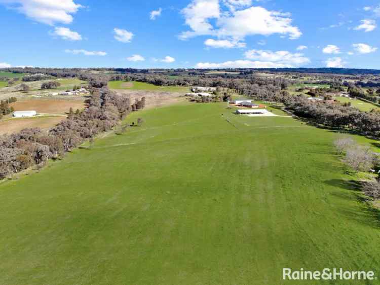 Land For Rent in Young, New South Wales