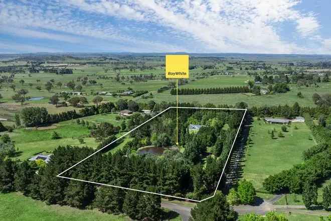 House For Sale in Armidale, New South Wales