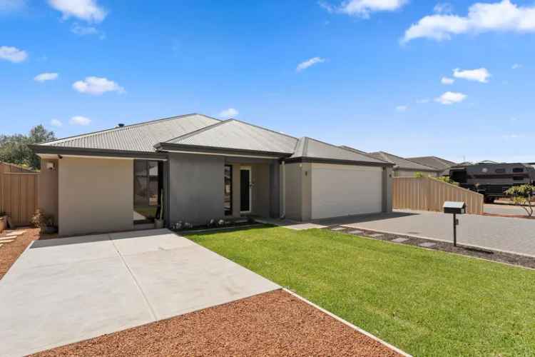 Buy House in Baldivis with 4 Bedrooms and Modern Features