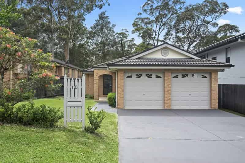 Real Estate For Lease - 10 River Street - Springfield , NSW