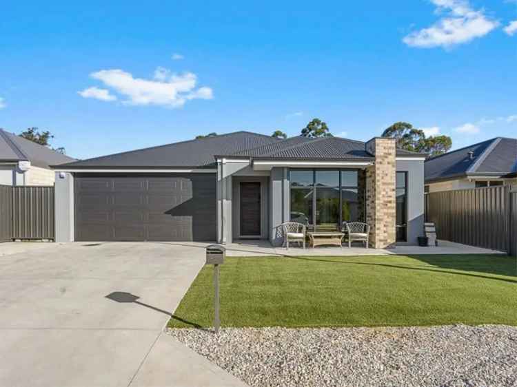 House For Sale in City of Kwinana, Western Australia