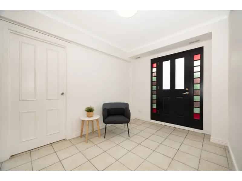 Spacious Private Spring Hill Retreat | Fully Furnished + All Bills Included