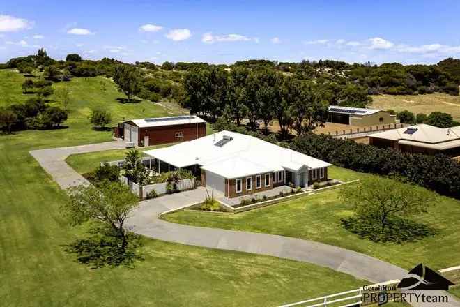 House For Sale in Dongara, Western Australia