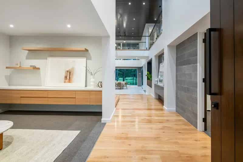 Buy House in Sanctuary Cove with High-Tech Luxury Features