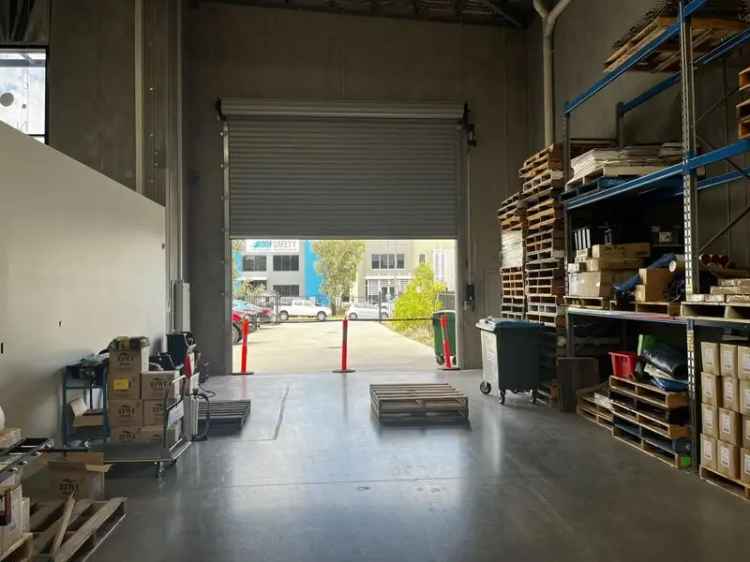 Bayswater Office Warehouse 447sqm 5 Car Bays Secure Fencing