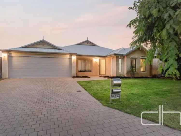 Stunning Ellenbrook Family Home - 713m2 Block - Close to Schools