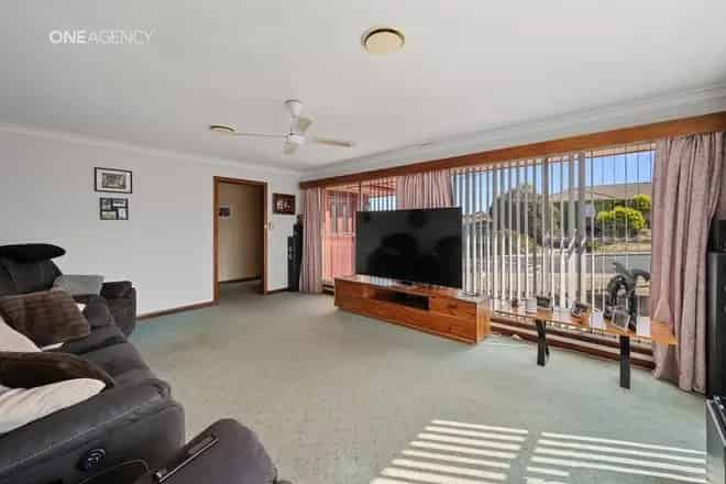 House For Sale , Devonport, Tasmania