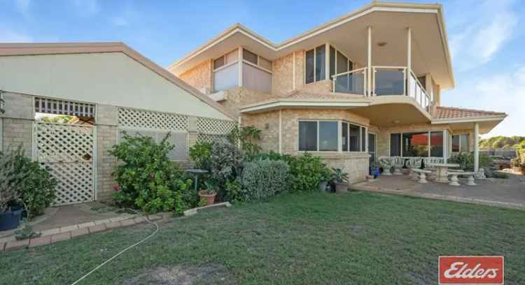 House For Sale , 11, Somerset Place, Geraldton, Western Australia