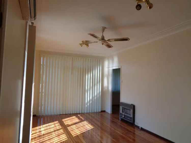 3 Bedroom House for Lease - Ingleburn NSW