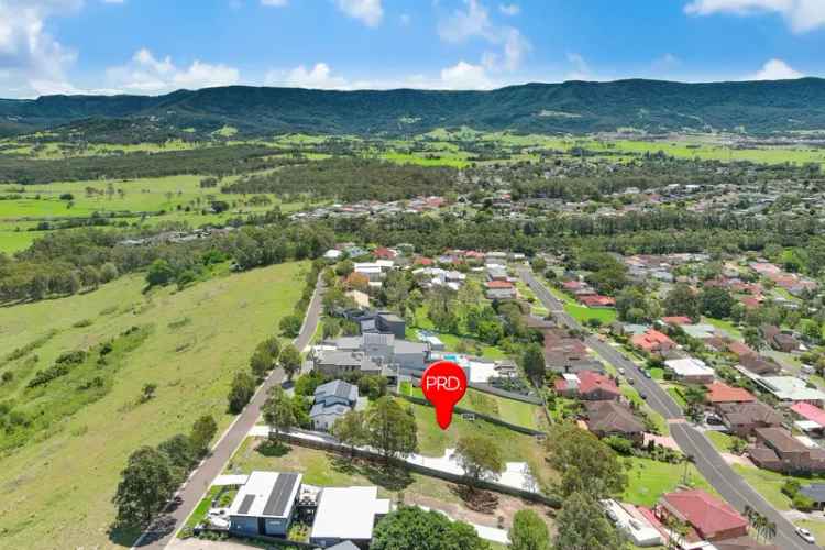 738.9sqm Block with Escarpment Views Ready to Build