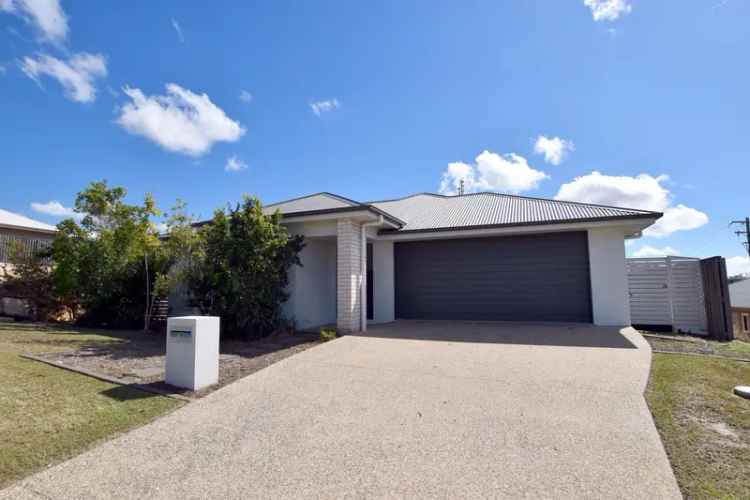 Modern Larger Residence in Premium Estate Boyne Island