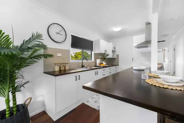 MODERN COMFORT IN CENTRAL KIN KORA… A RARE FLAT BLOCK GEM