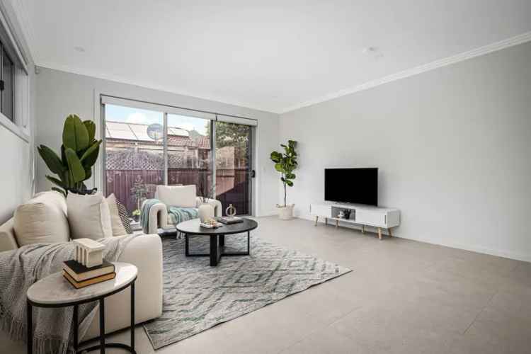 Brand New Luxury Terraces St Marys 3 Bed Study Ducted AC Double Parking