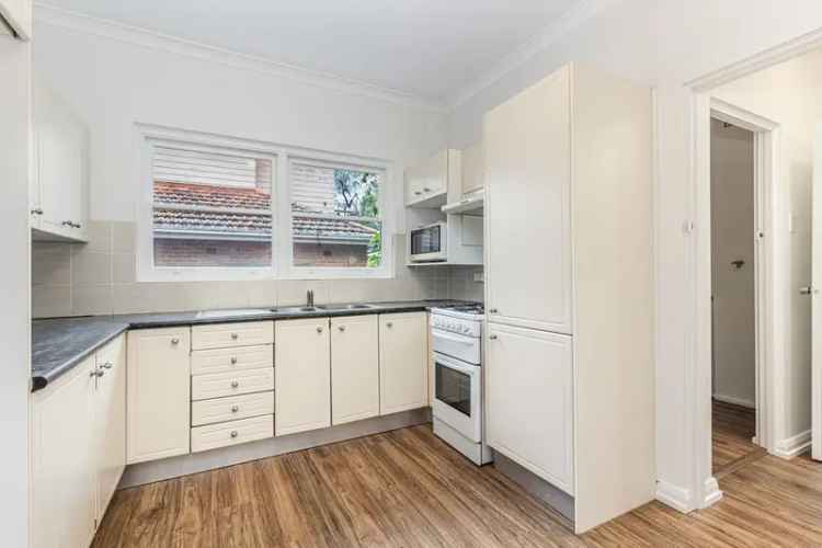 Perfect Family Home Freshly Renovated 4 Bedroom Study Wahroonga