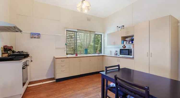 Charming Weatherboard Home with Huge Potential in Kempsey