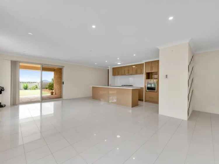 House For Sale in Geraldton, Western Australia