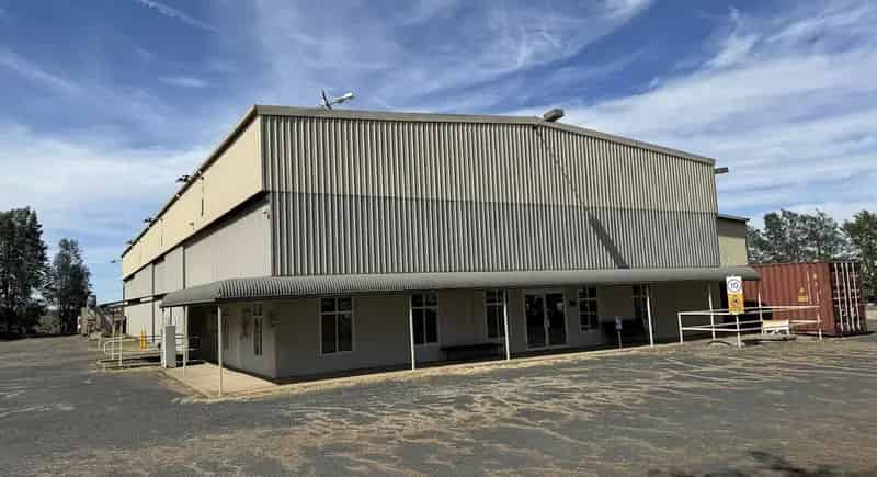 Buy Warehouse in Moffatt Industrial Estate with Enclosed Yard and Offices