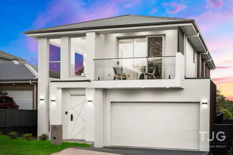 Luxurious 5-Bedroom Box Hill Home - Modern Amenities & Premium Location