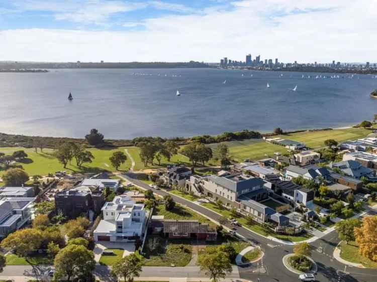 House For Sale in City of Melville, Western Australia