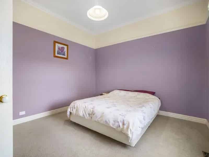 Comfortable Cottage With Established Gardens