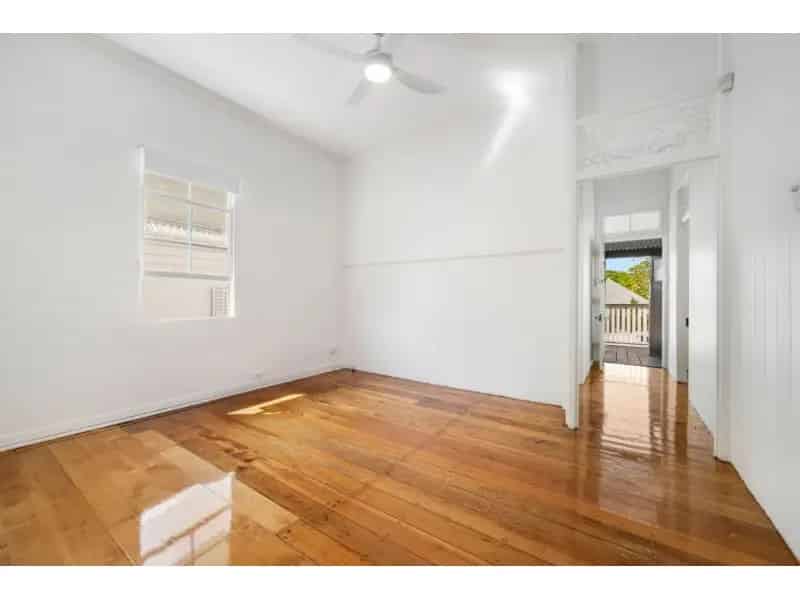 Charming Renovated Home In The Heart Of New Farm