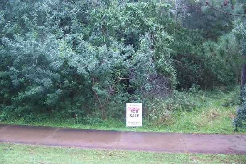 Buy Land on Lamb Island with Great Lifestyle Features