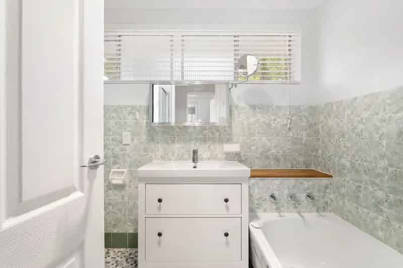 Real Estate For Lease - 9 Werribee Crescent - Farrer , ACT