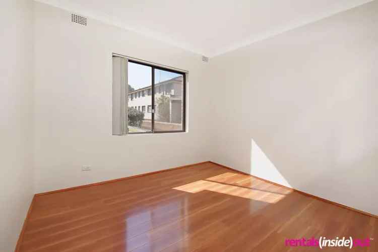 Renovated 1-Bedroom Apartment Balmain East Village