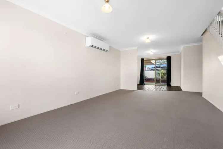 Lease Family Home Bligh Park with Air Conditioning and Spacious Layout