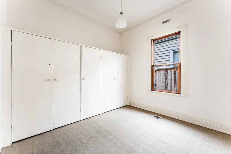 House For Rent , 26, Shields Street, Melbourne, Victoria