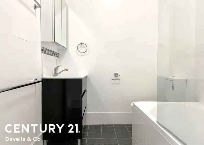 1 room house of 27 m² in Sydney