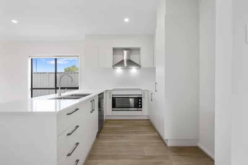 3 rooms house of 86 m² in Adelaide