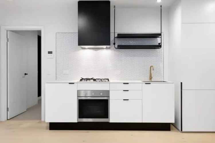 Apartment For Rent in Melbourne, Victoria