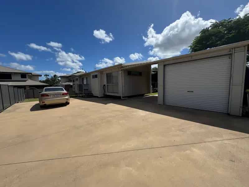 1a -2a Leichhardt Drive, Moranbah QLD 4744 - House For Sale