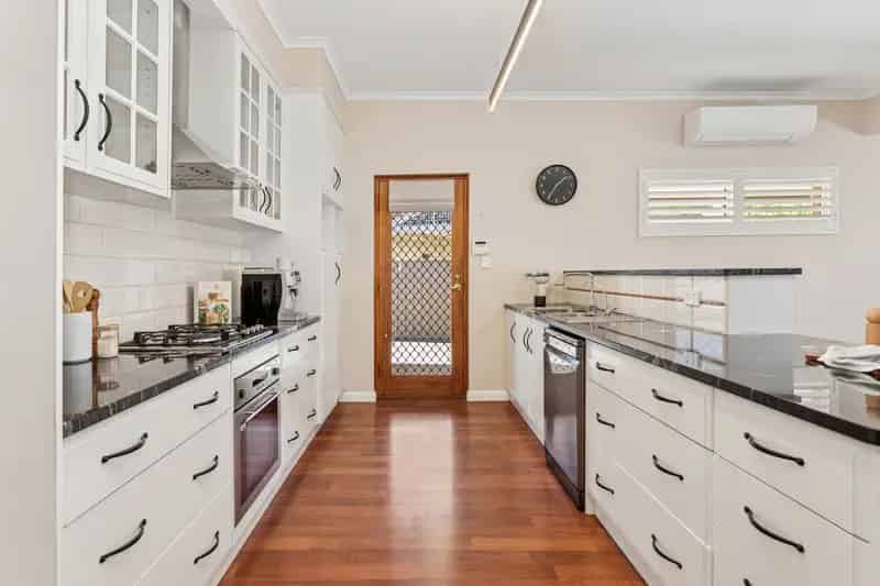 Renovated & Extended 5 Bedroom Family Home
