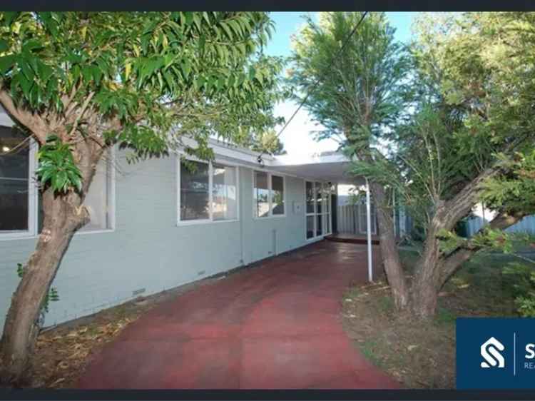 House For Sale in 95, Nicholson Road, City of Canning, Western Australia