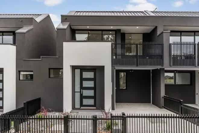 House For Rent , 228, Roberts Street, Melbourne, Victoria
