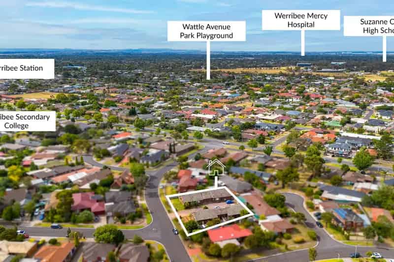 Invest in 4 Units on 1 Title in Werribee with Great Rental Income