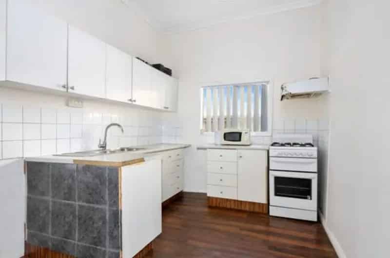 Neat & Tidy 2x1 Home with Low-Maintenance Appeal