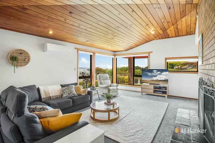 House For Sale in Central Coast, Tasmania