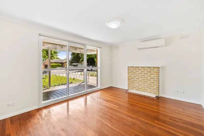 Real Estate For Lease - 3A Dickinson Street - Watson , ACT