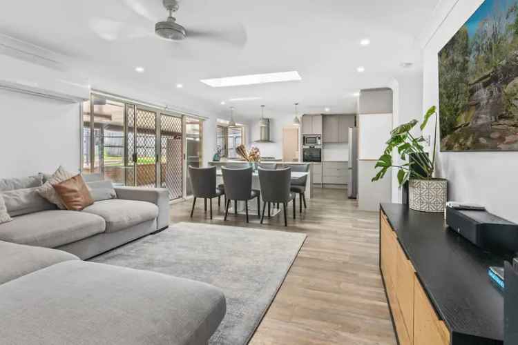 Spacious Family Home in Alexandra Hills