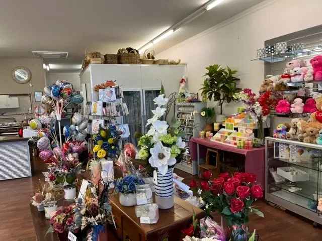 Sale of Established Florist Business in Regional WA with Online Presence