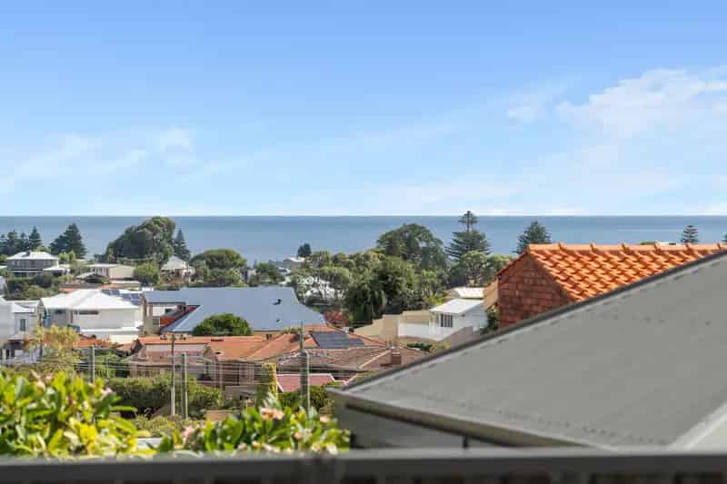 OCEAN VIEW HOME WITH HEAPS OF POTENTIAL