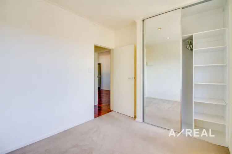 1 room apartment of 146 m² in Melbourne