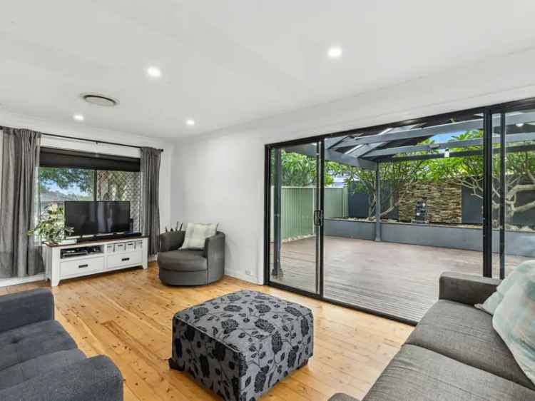 Modern 3 Bedroom Home Near Kanwal School and Wyong Hospital