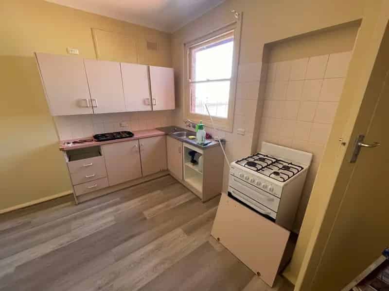 17 Symonds Street, Port Pirie SA 5540 - Duplex For Lease