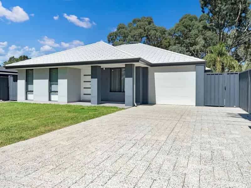 House For Sale , City Of Kalamunda, Western Australia