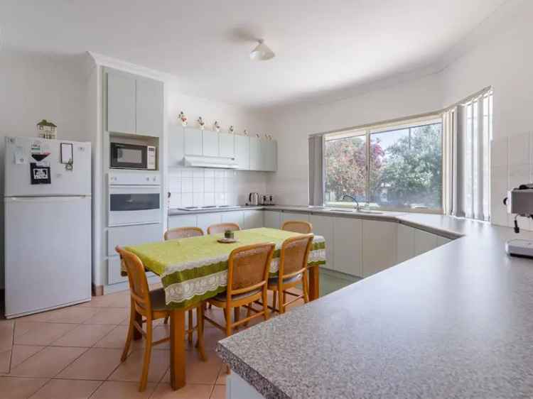 House For Sale in City of Mandurah, Western Australia